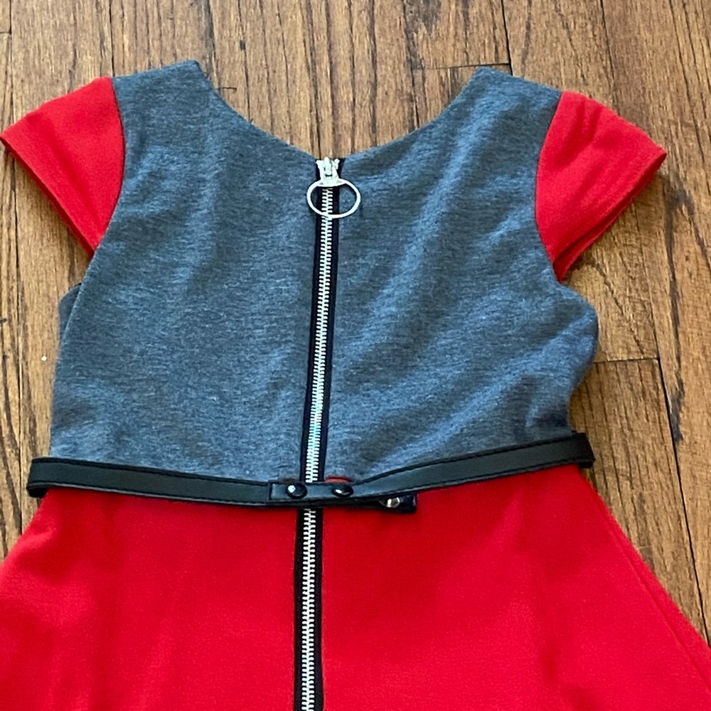 ZOE LTD.***Pretty Red Dress**Size 7 $150 - Picture 5 of 5